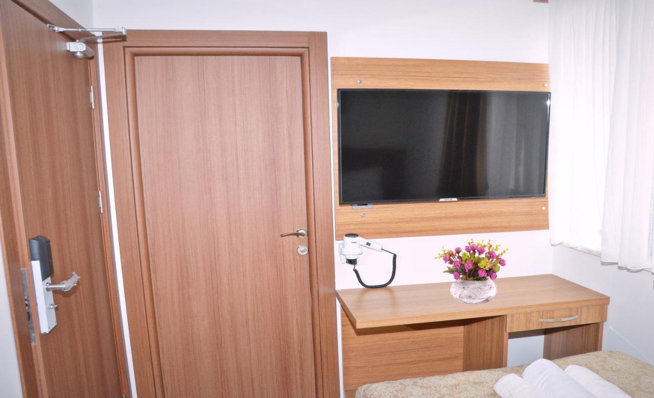 Hotel La SERA Provincia di Provincia di Istanbul Esterno foto
